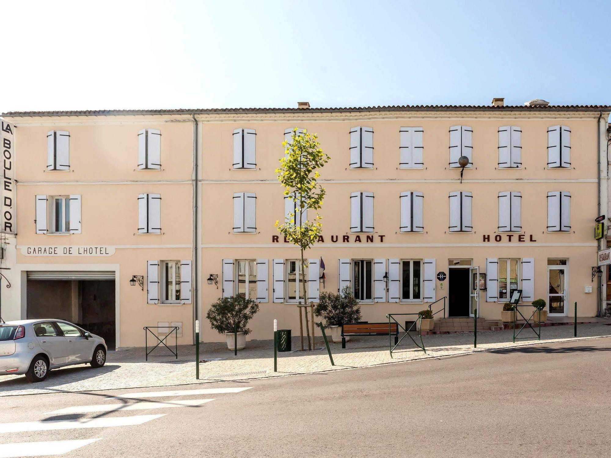 Barbezieux-Saint-Hilaire Hotel Restaurant La Boule D'Or מראה חיצוני תמונה